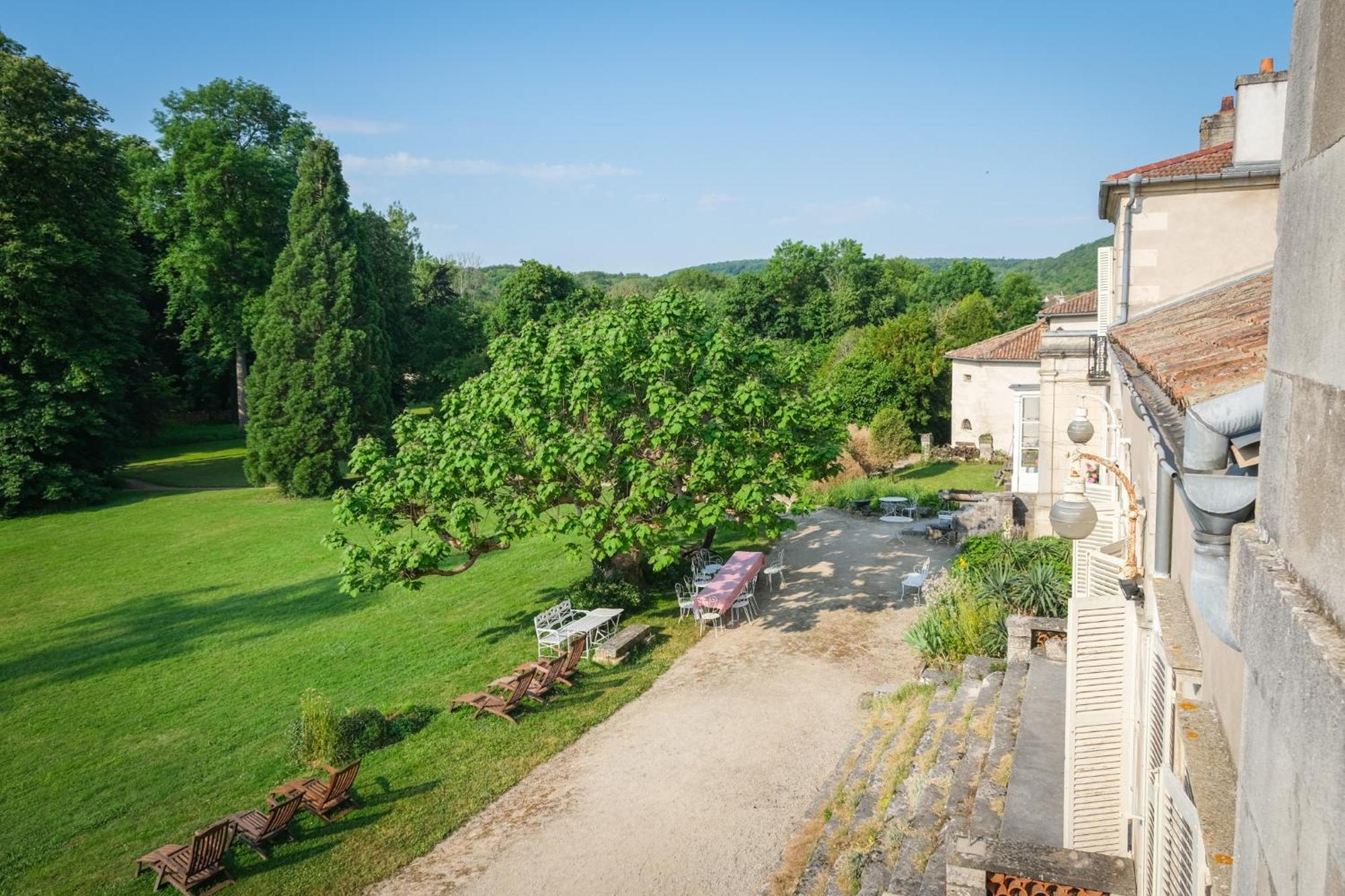 Chateau De Choloy Екстериор снимка